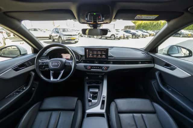 Audi A4 (2021) thumbnail 52