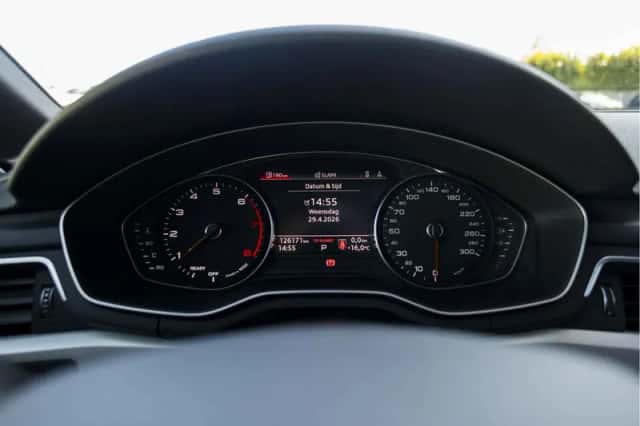 Audi A4 (2021) thumbnail 54