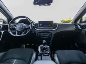 Kia Ceed (2022) thumbnail 32