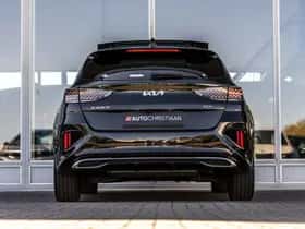 Kia Ceed (2022) thumbnail 5