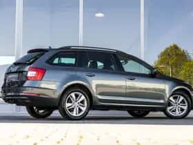 Škoda Octavia (2020) thumbnail 37