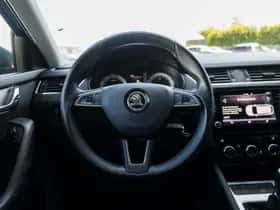 Škoda Octavia (2020) thumbnail 42