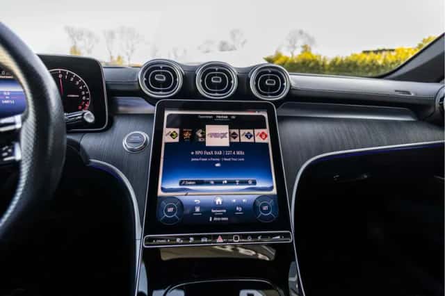 Mercedes-Benz C-Klasse (2022) thumbnail 71