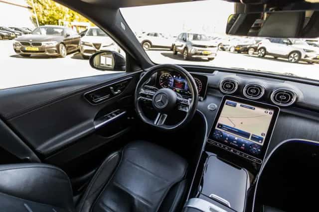 Mercedes-Benz C-Klasse (2022) thumbnail 73