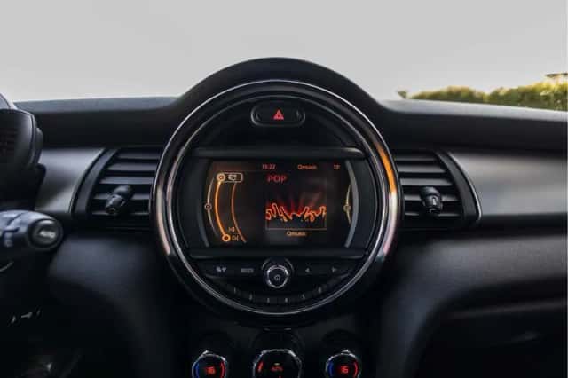 MINI Mini (2017) thumbnail 24