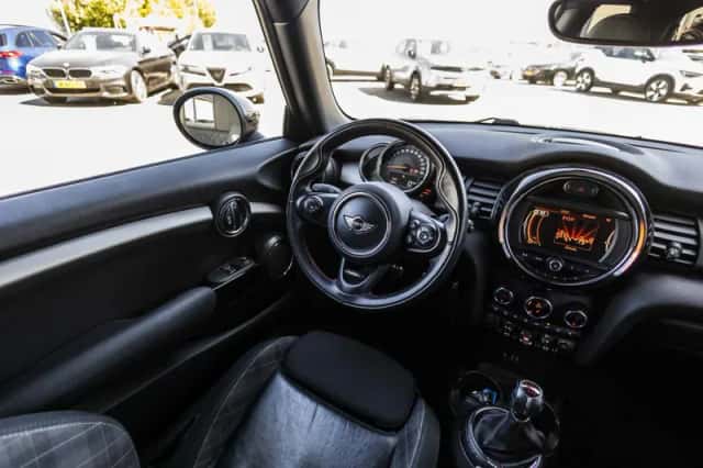 MINI Mini (2017) thumbnail 56