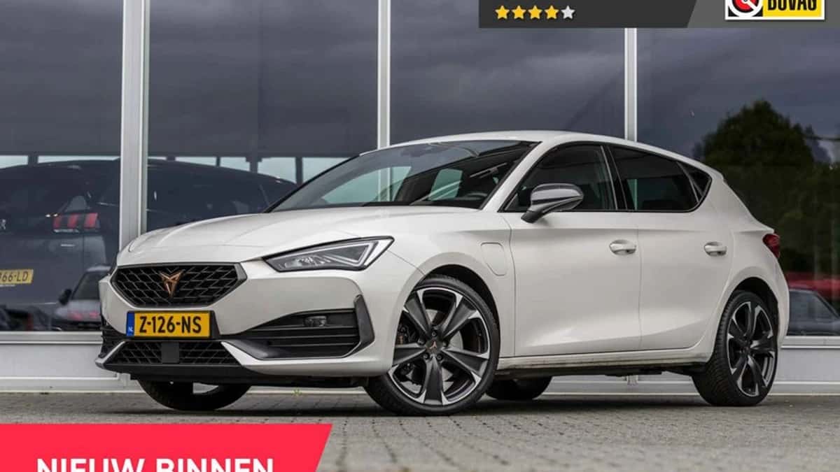 CUPRA Leon (2021) — foto 1