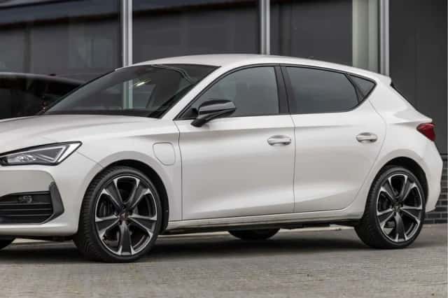 CUPRA Leon (2021) thumbnail 16
