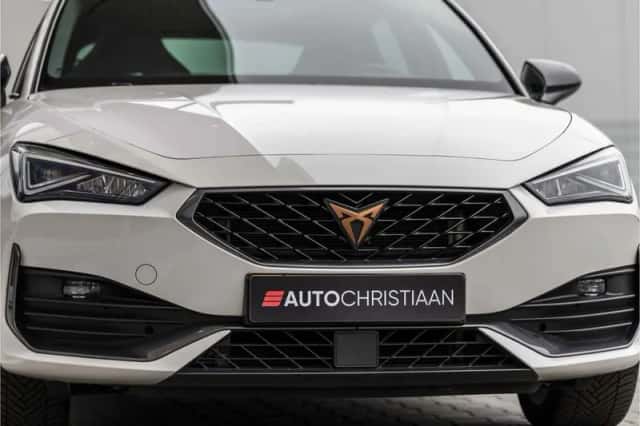 CUPRA Leon (2021) thumbnail 18