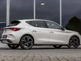CUPRA Leon (2021) thumbnail 3