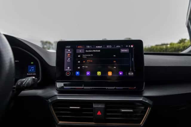 CUPRA Leon (2021) thumbnail 26