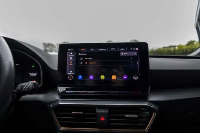 CUPRA Leon (2021) thumbnail 28