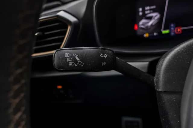 CUPRA Leon (2021) thumbnail 35