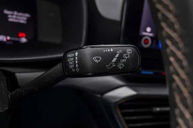 CUPRA Leon (2021) thumbnail 36
