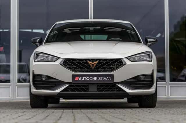 CUPRA Leon (2021) thumbnail 42