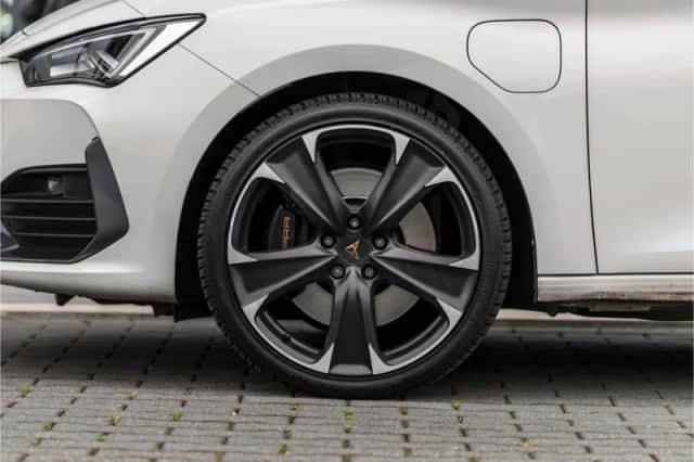 CUPRA Leon (2021) thumbnail 57
