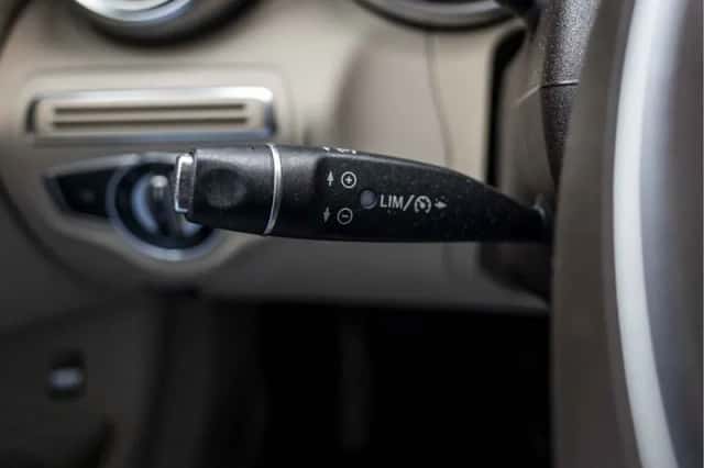 Mercedes-Benz C-Klasse (2016) thumbnail 34