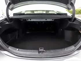 Mercedes-Benz C-Klasse (2016) thumbnail 36