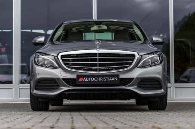 Mercedes-Benz C-Klasse (2016) thumbnail 40