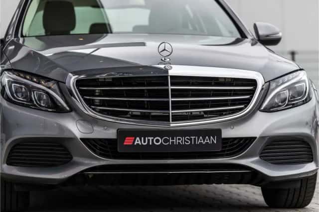 Mercedes-Benz C-Klasse (2016) thumbnail 53