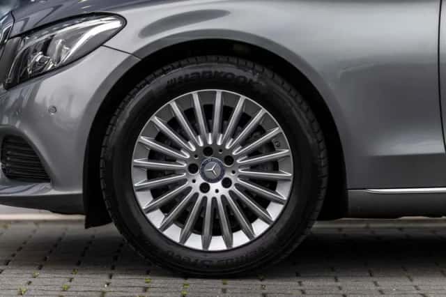 Mercedes-Benz C-Klasse (2016) thumbnail 55
