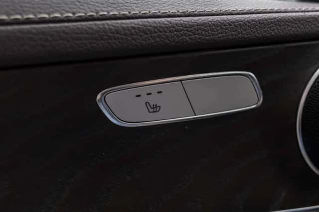 Mercedes-Benz C-Klasse (2016) thumbnail 59