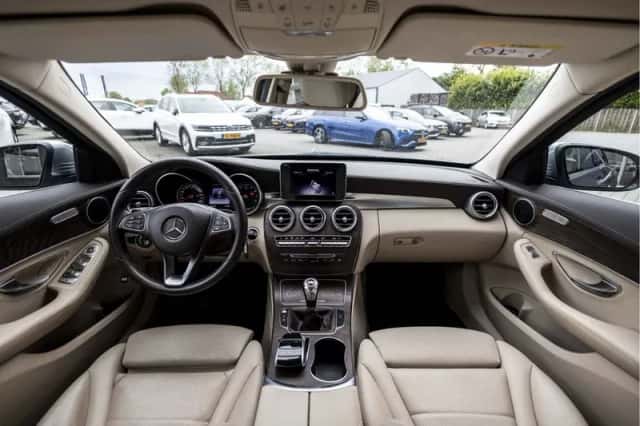 Mercedes-Benz C-Klasse (2016) thumbnail 7