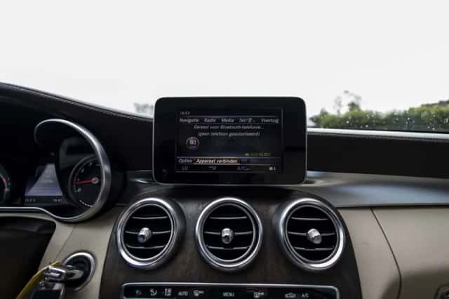 Mercedes-Benz C-Klasse (2016) thumbnail 61