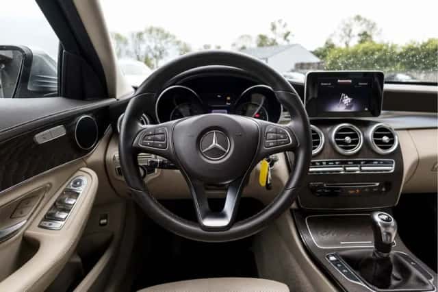 Mercedes-Benz C-Klasse (2016) thumbnail 8