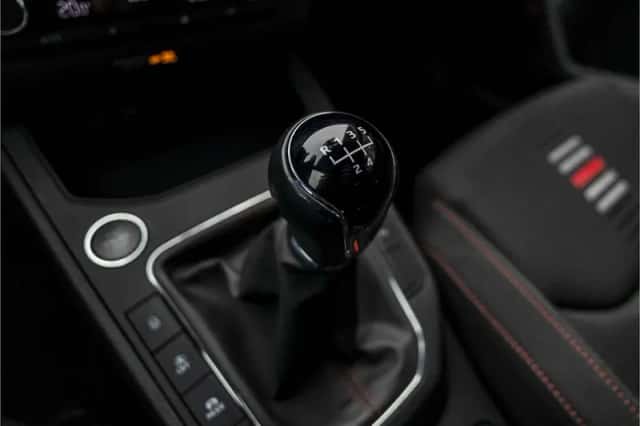 SEAT Ibiza (2018) thumbnail 23