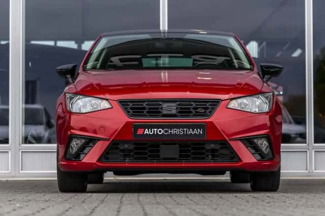 SEAT Ibiza (2018) thumbnail 4