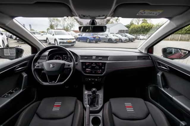 SEAT Ibiza (2018) thumbnail 7