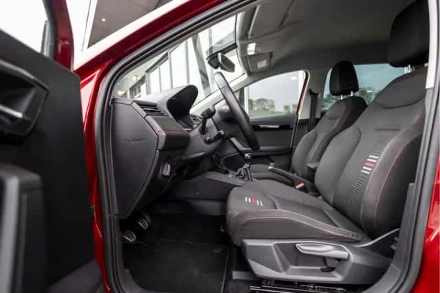 SEAT Ibiza (2018) thumbnail 10