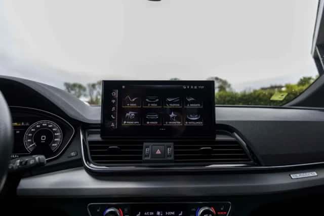 Audi Q5 (2021) thumbnail 27