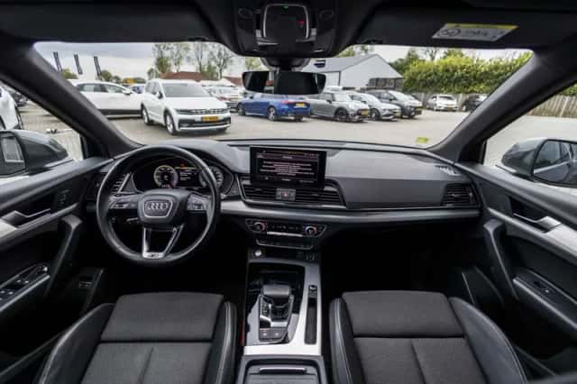 Audi Q5 (2021) thumbnail 7