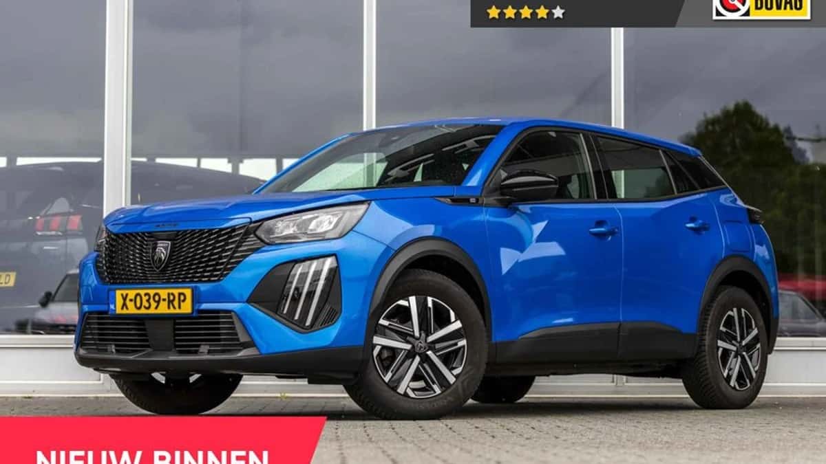 Peugeot e-2008 (2024) — foto 1
