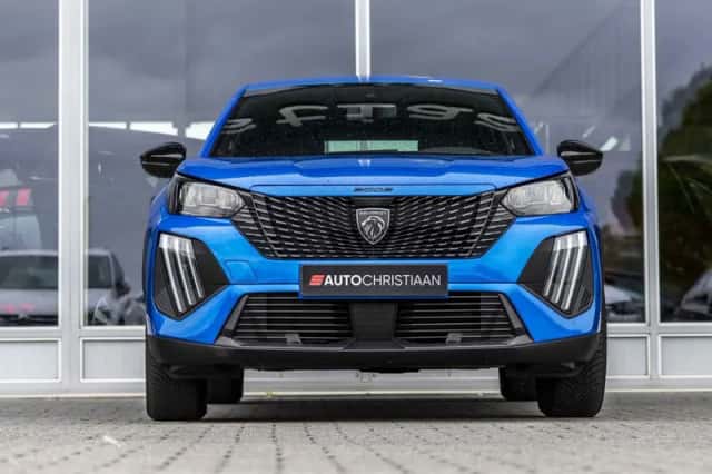 Peugeot e-2008 (2024) thumbnail 4