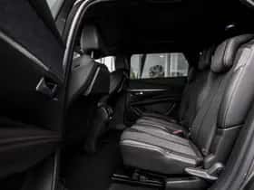 Peugeot 5008 (2018) thumbnail 11
