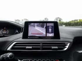 Peugeot 5008 (2018) thumbnail 26