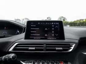 Peugeot 5008 (2018) thumbnail 30