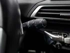 Peugeot 5008 (2018) thumbnail 40