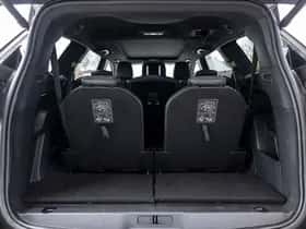 Peugeot 5008 (2018) thumbnail 42