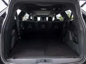 Peugeot 5008 (2018) thumbnail 43