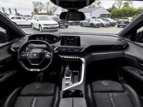 Peugeot 5008 (2018) thumbnail 7
