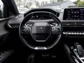 Peugeot 5008 (2018) thumbnail 8
