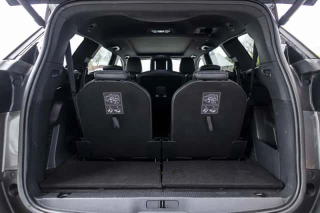 Peugeot 5008 (2018) thumbnail 89