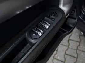 MINI Countryman (2021) thumbnail 24