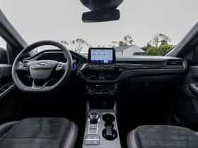 Ford Kuga (2022) thumbnail 30