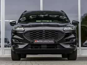 Ford Kuga (2022) thumbnail 4