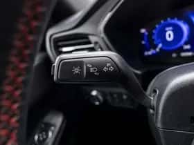 Ford Kuga (2022) thumbnail 33